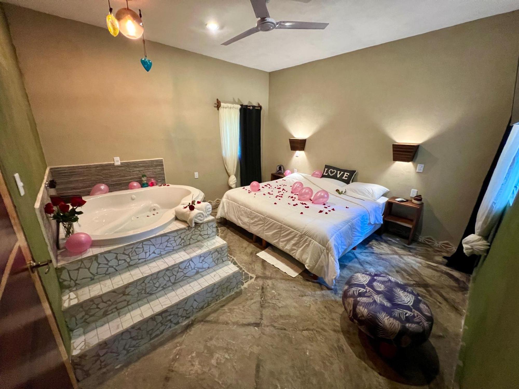 Hotel Hokhmah Heart